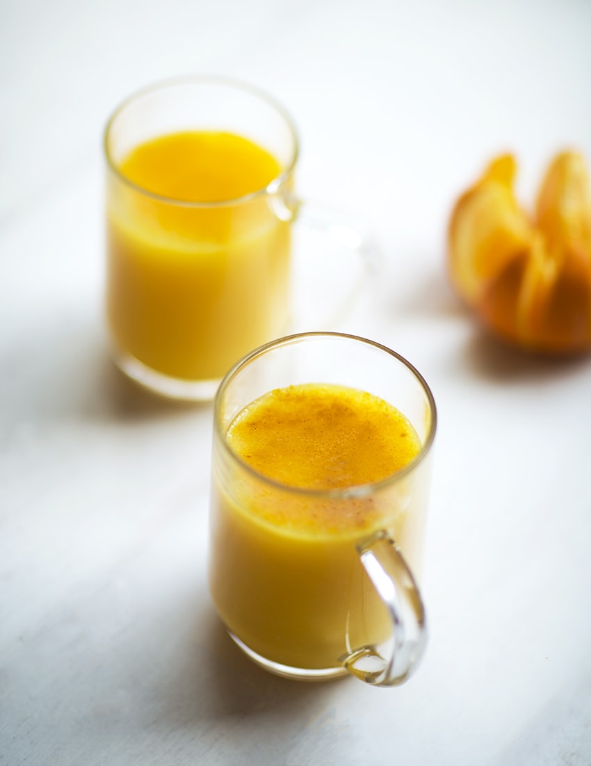 Smoothie détox mangue, curcuma, acérola